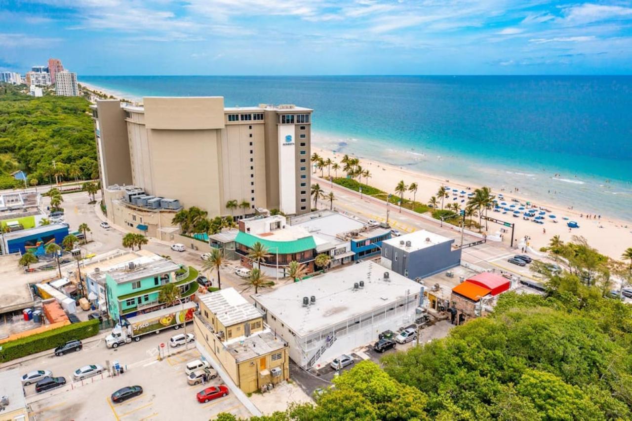 The Purple Pelican Beachfront With Ocean Balcony Unit 3 Fort Lauderdale Bagian luar foto