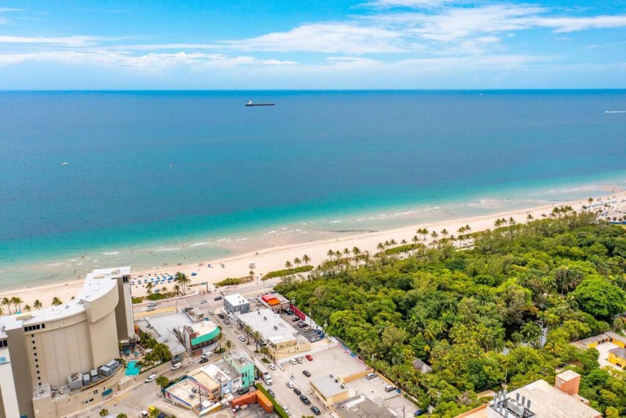 The Purple Pelican Beachfront With Ocean Balcony Unit 3 Fort Lauderdale Bagian luar foto