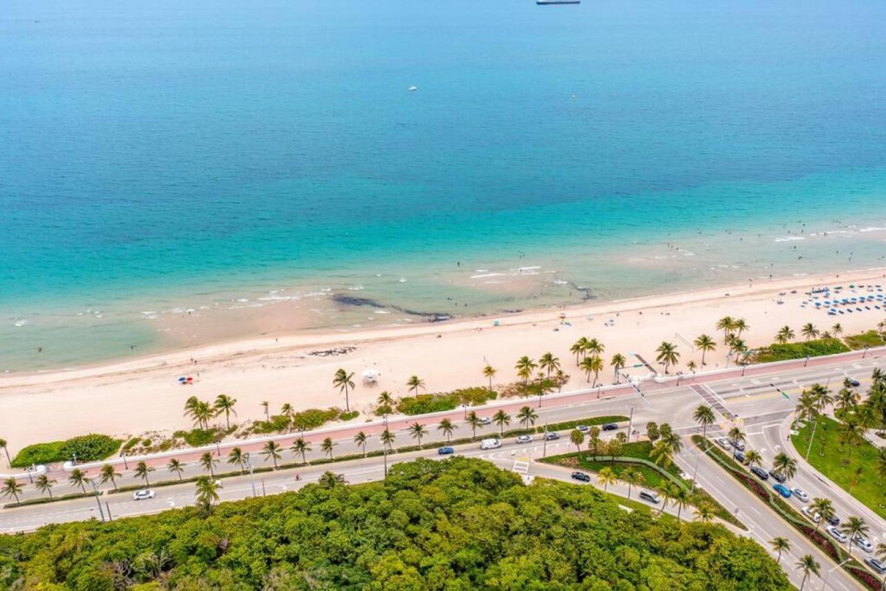 The Purple Pelican Beachfront With Ocean Balcony Unit 3 Fort Lauderdale Bagian luar foto